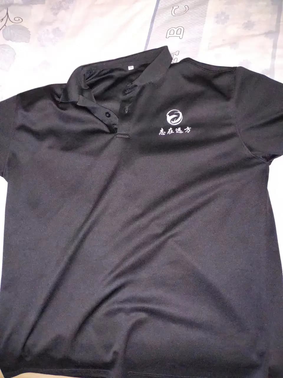 工作服正面